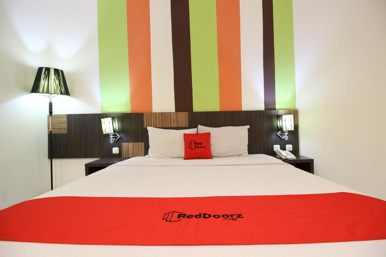 Reddoorz Plus Near Keraton Yogyakarta 2 Dış mekan fotoğraf